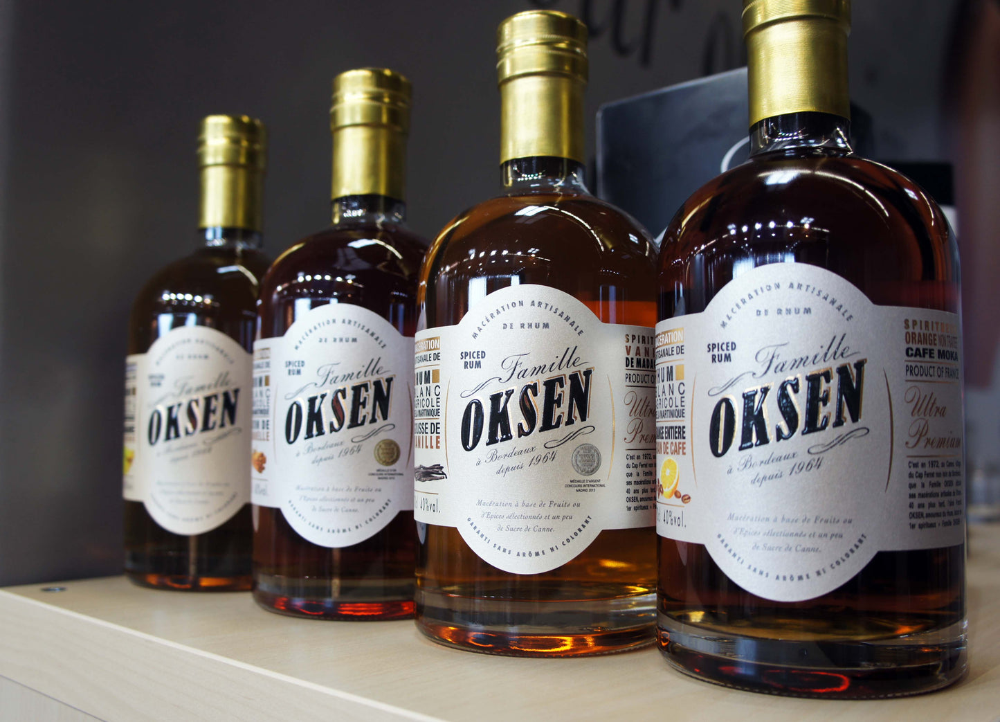 Oksen – Rhum macéré à la cannelle 40°, 70cl