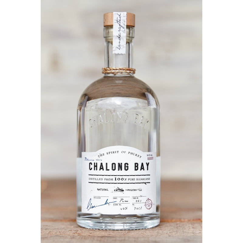 Chalong Bay Rum avec étui, 40°, 70cl